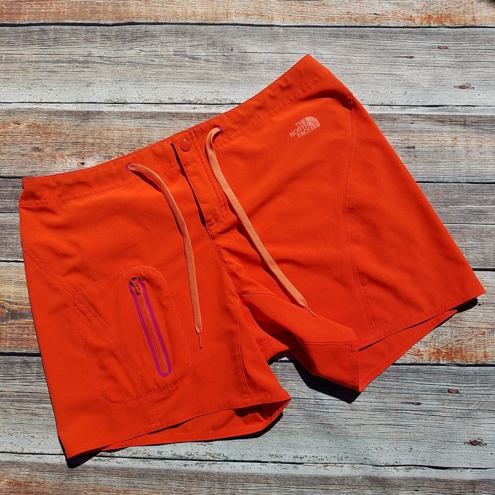 The Northface | Coral Active Shorts